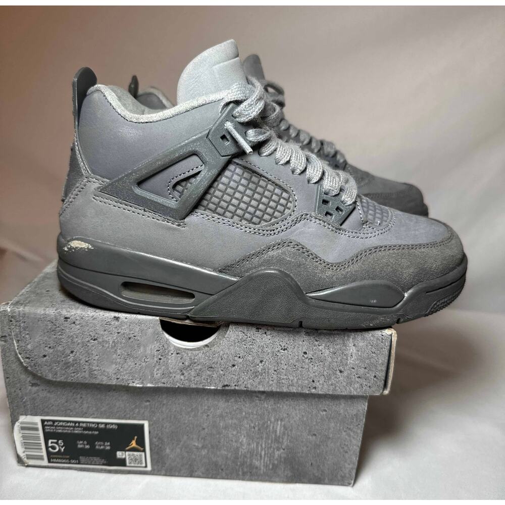 Size 5.5 - Nike Air Jordan 4 Retro SE GS Wet Cement Men's Shoes